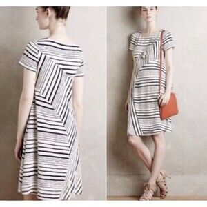 Anthropologie Mauve Women’s Dress Size Large A Line Striped Knee Length Knit